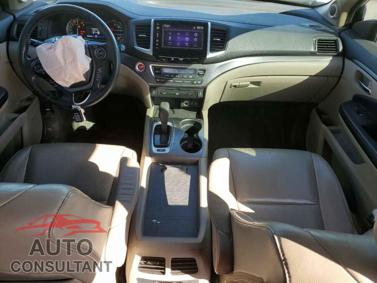 HONDA PILOT 2016 - 5FNYF6H80GB027791