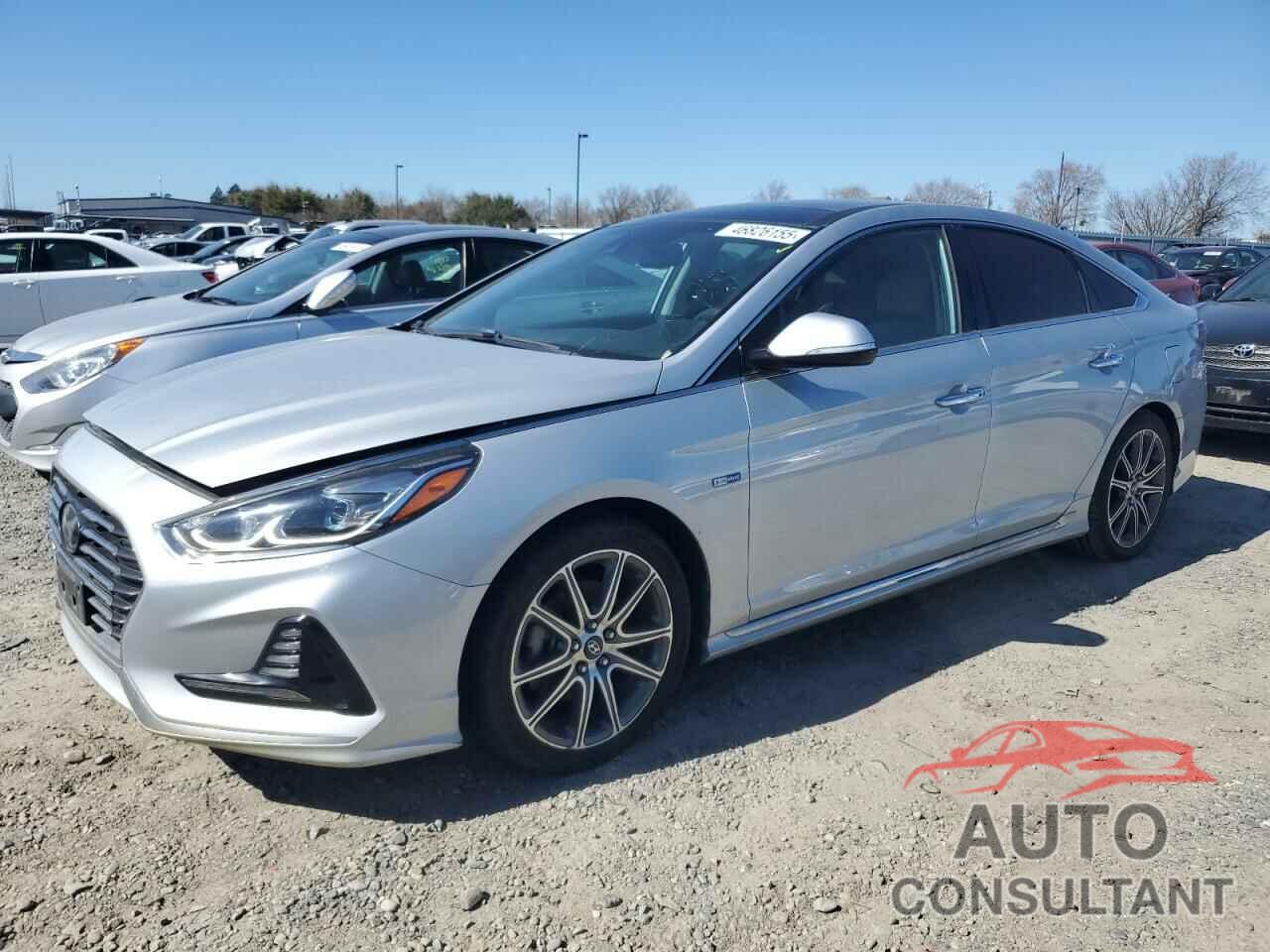 HYUNDAI SONATA 2018 - KMHE34L32JA083397