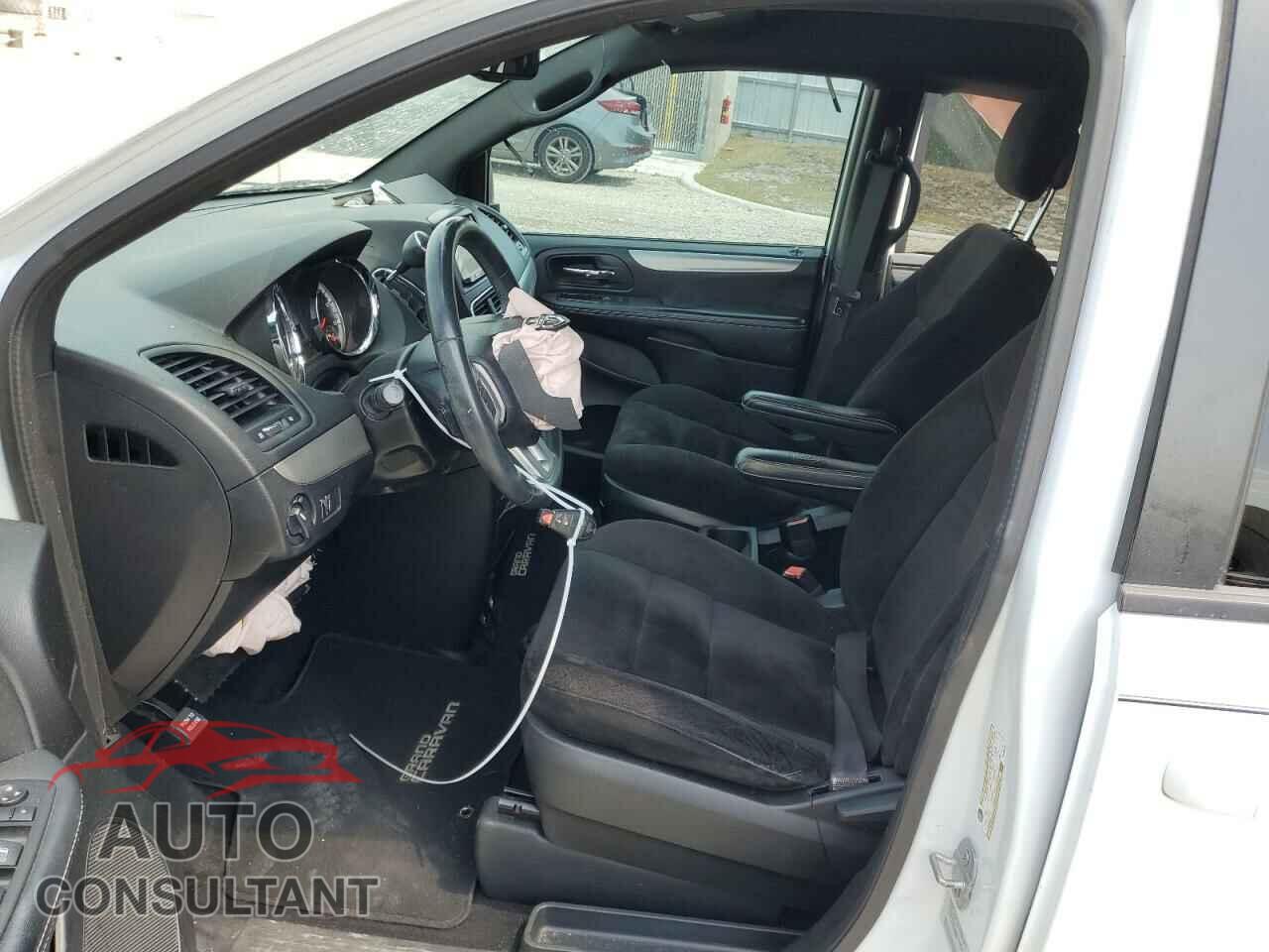 DODGE CARAVAN 2015 - 2C4RDGBG6FR568332