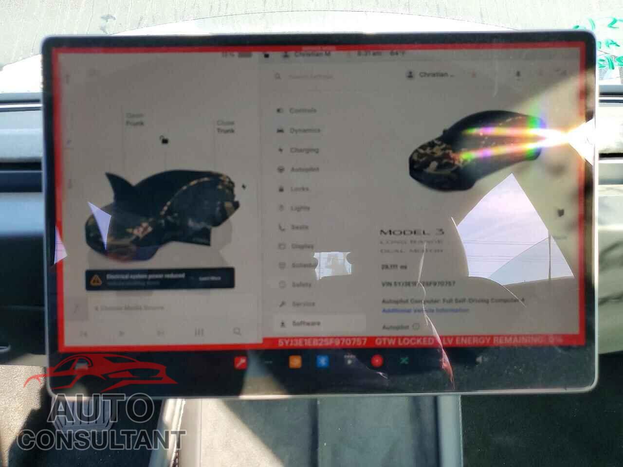 TESLA MODEL 3 2025 - 5YJ3E1EB2SF970757