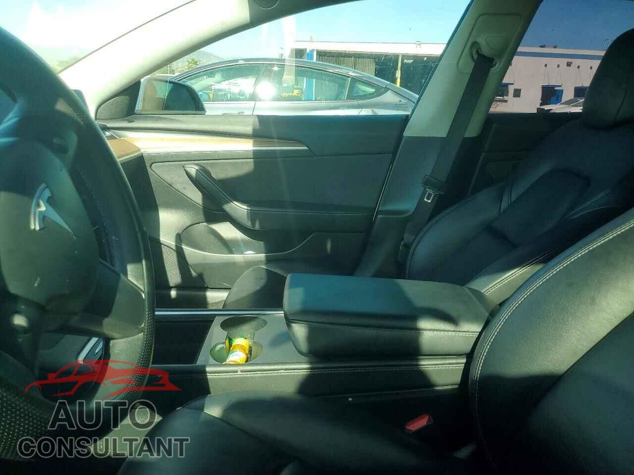 TESLA MODEL 3 2023 - 5YJ3E1EA1PF402644