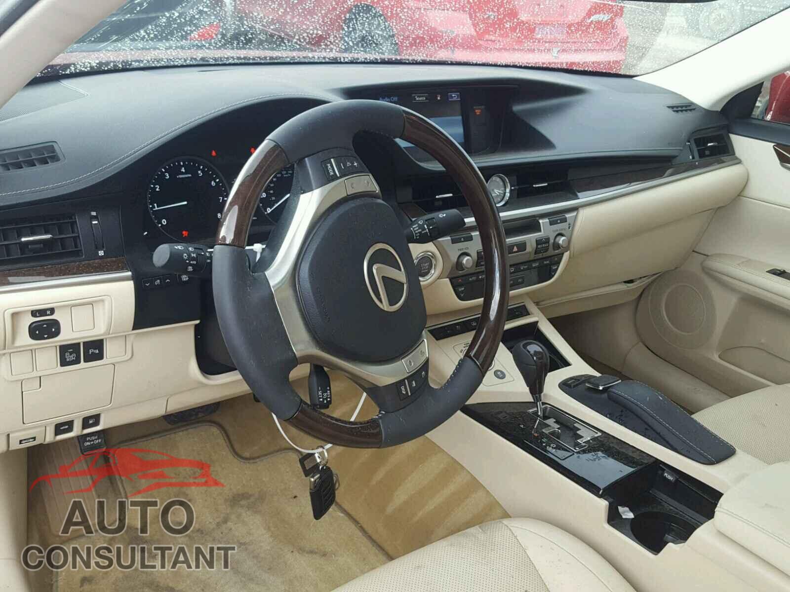 LEXUS ES350 2015 - JTHBK1GG6F2157166