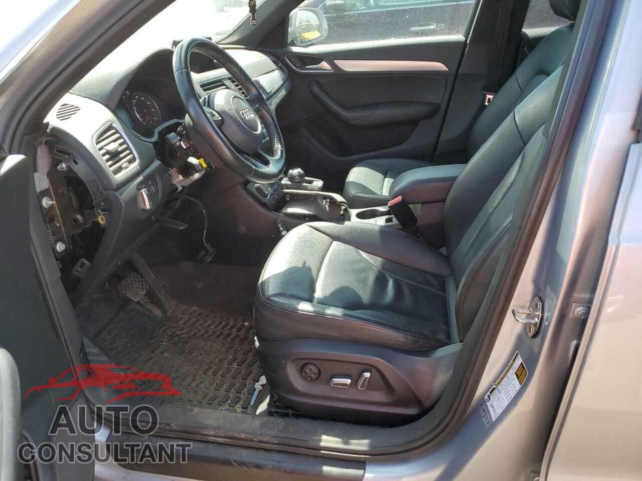 AUDI Q3 2016 - WA1BFCFS3GR017618