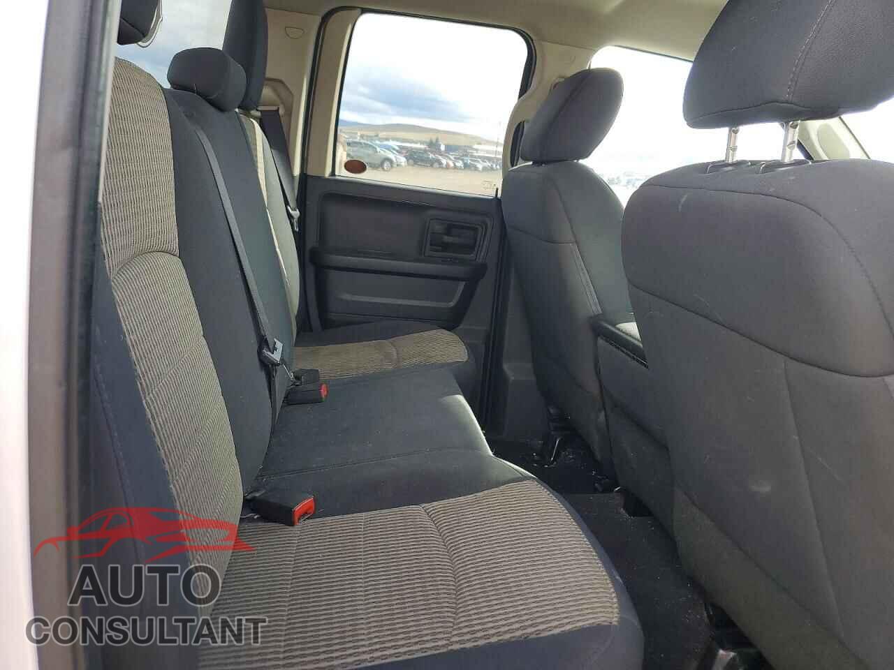 DODGE RAM 1500 2012 - 1C6RD7FT8CS303145