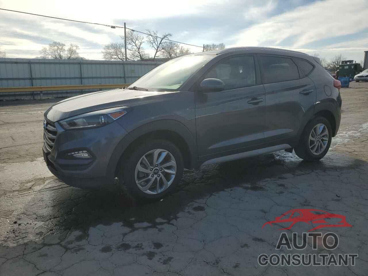 HYUNDAI TUCSON 2018 - KM8J3CA49JU668884