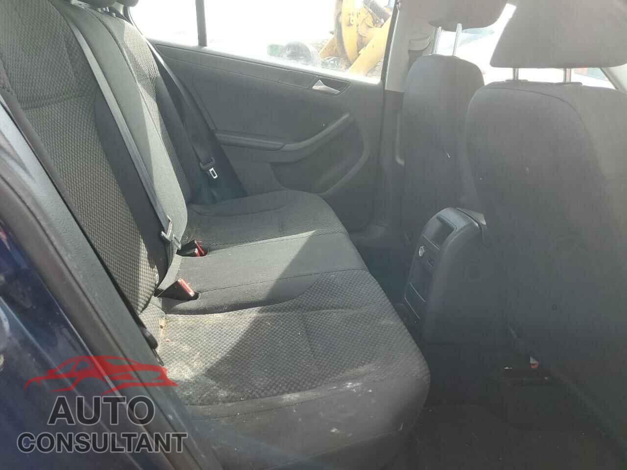 VOLKSWAGEN JETTA 2014 - 3VW2K7AJ8EM398577