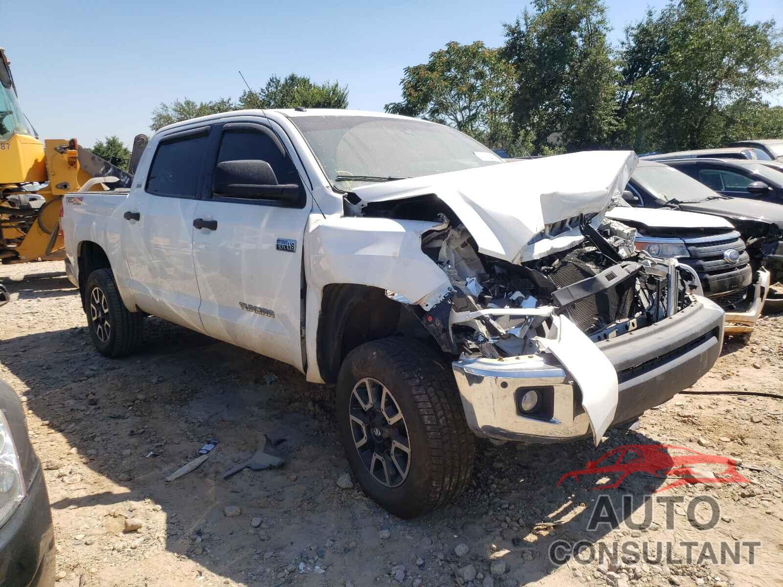 TOYOTA TUNDRA 2016 - 5TFDY5F19GX580275