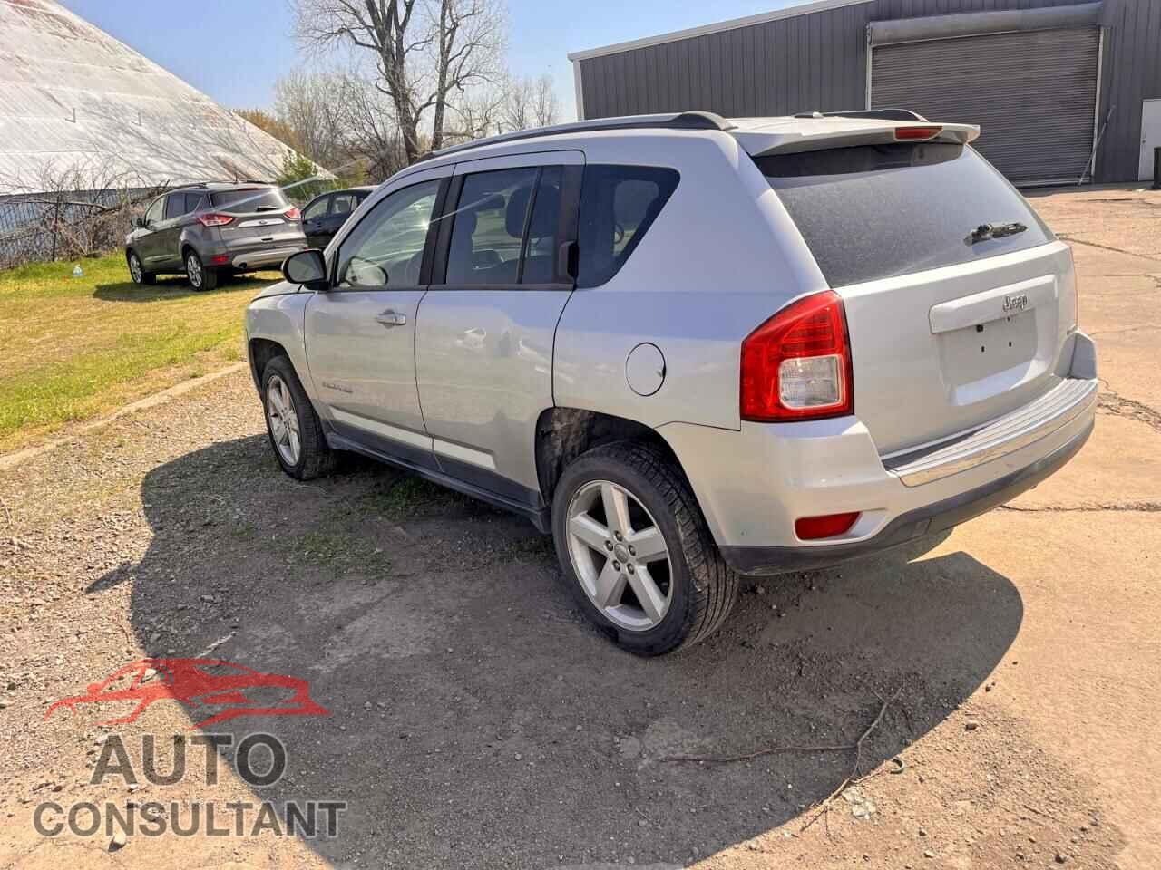 JEEP COMPASS 2013 - 1C4NJCCB0DD270572