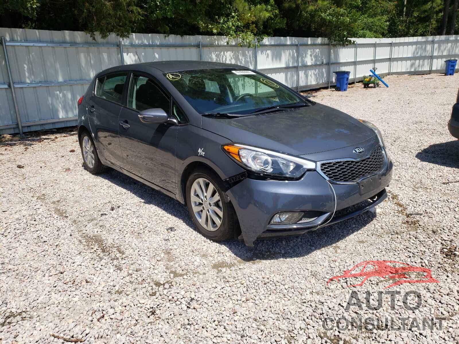 KIA FORTE 2016 - KNAFX5A81G5494662