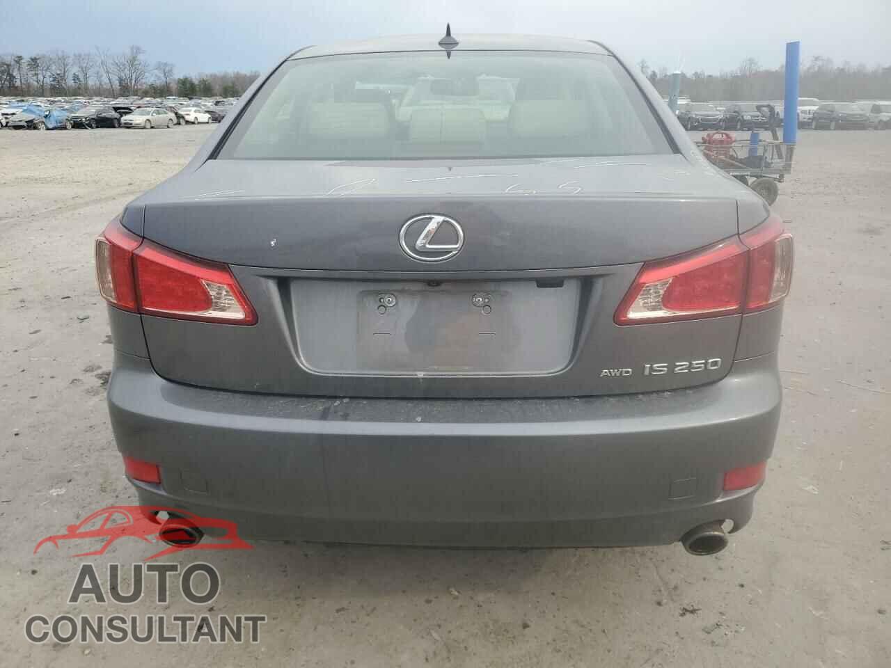 LEXUS IS 2012 - JTHCF5C28C5054111