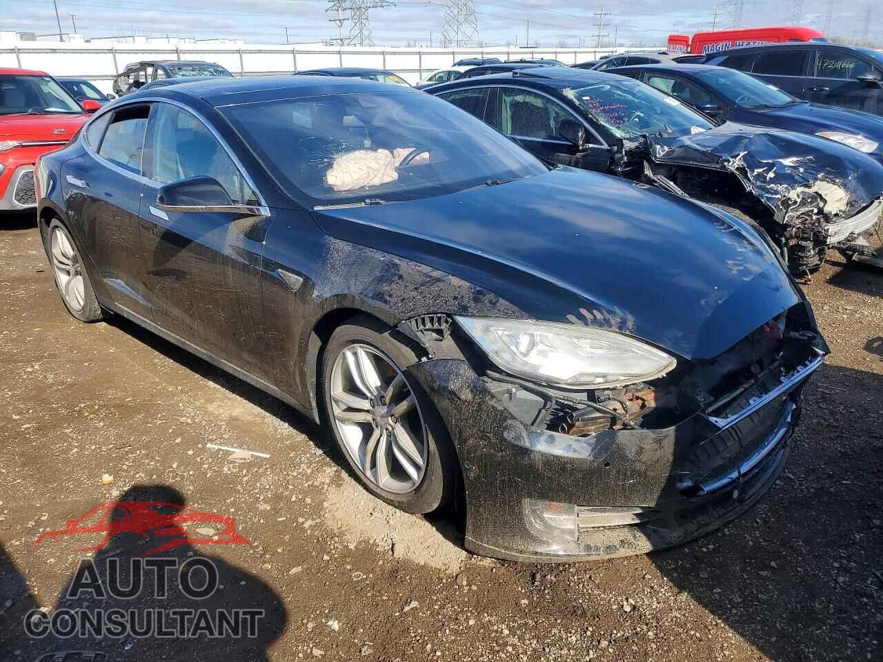 TESLA MODEL S 2015 - 5YJSA1E27FF101178