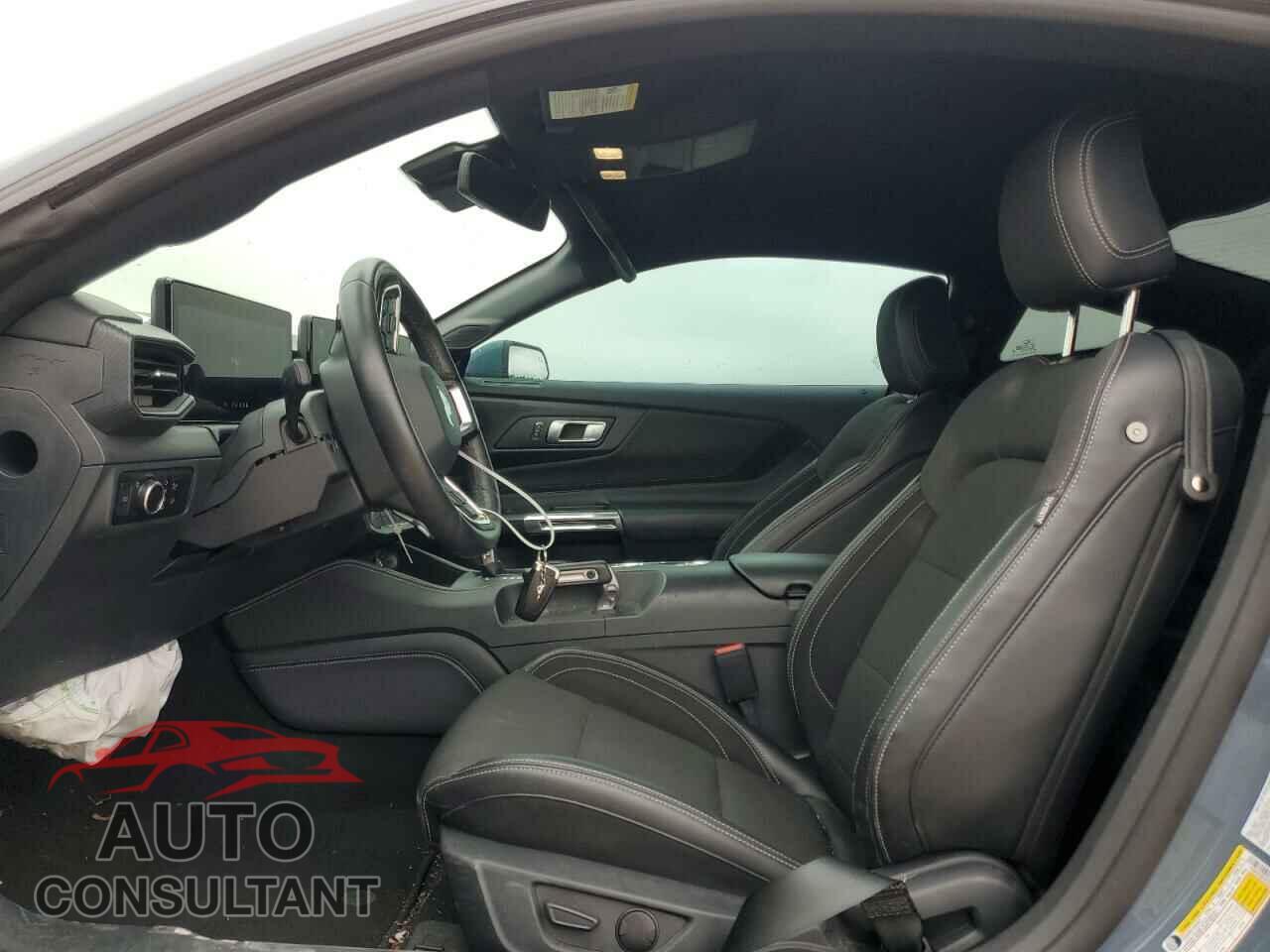 FORD MUSTANG 2024 - 1FA6P8CF0R5403003