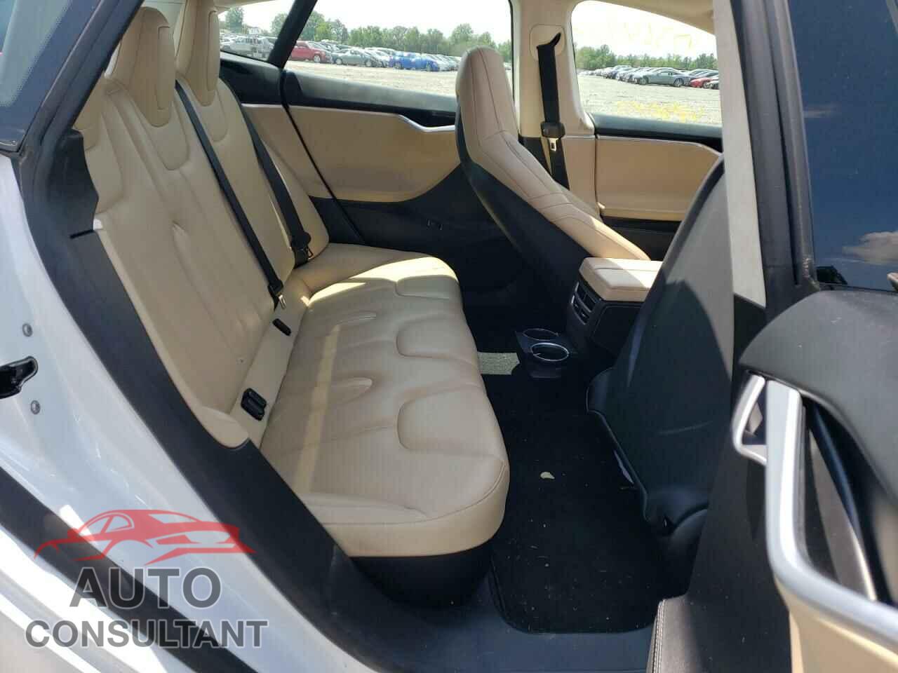 TESLA MODEL S 2016 - 5YJSA1E29GF157799