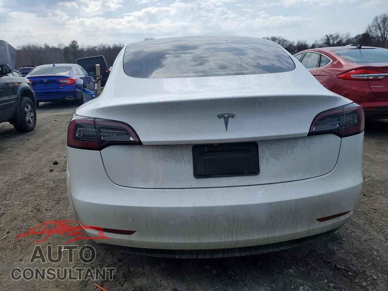 TESLA MODEL 3 2023 - 5YJ3E1EA5PF394497