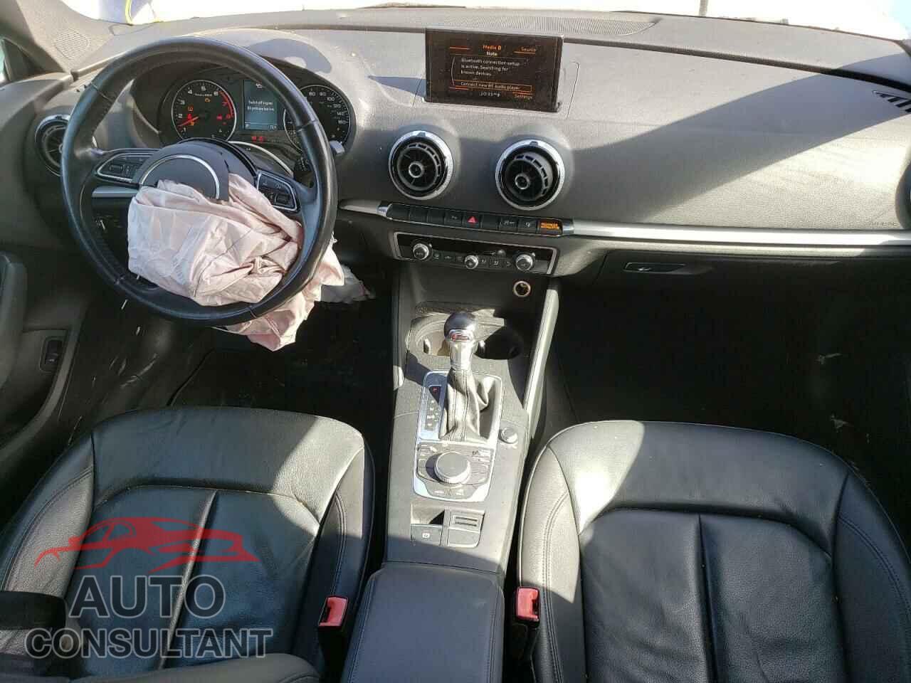 AUDI A3 2016 - WAUA7GFF2G1068208