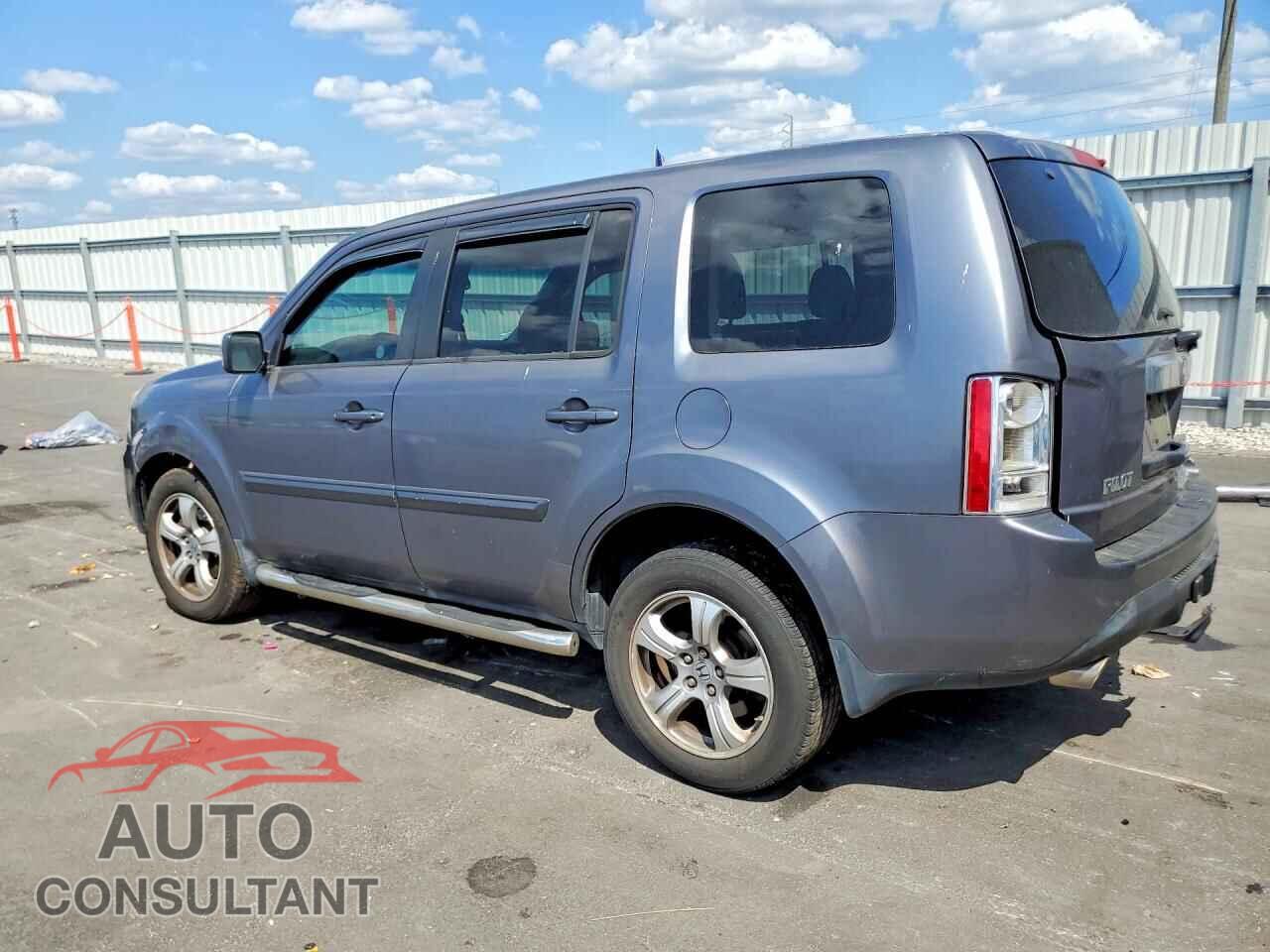 HONDA PILOT 2014 - 5FNYF3H43EB013313