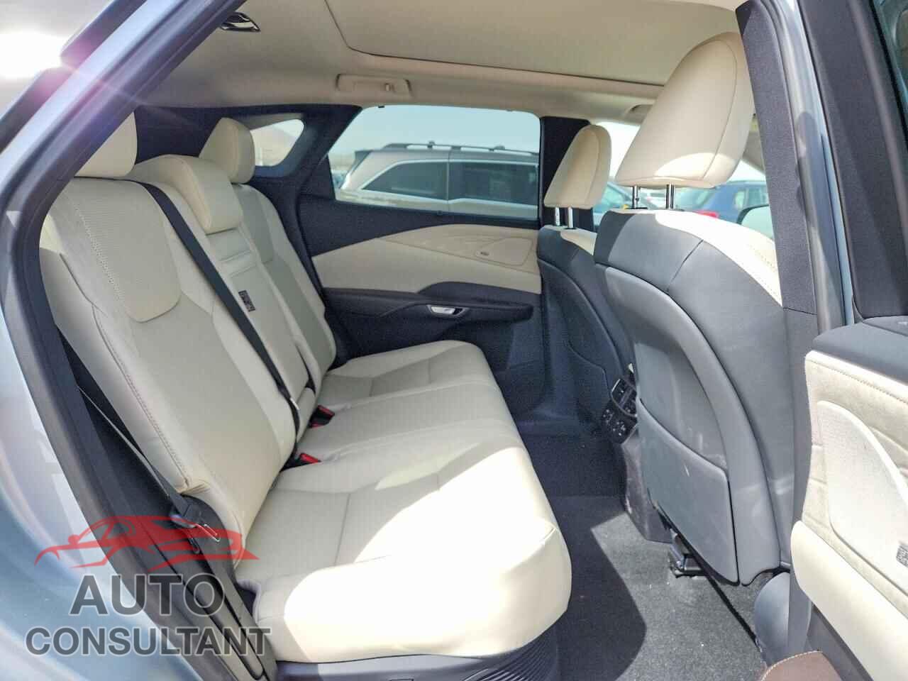 LEXUS UNKNOWN 2025 - 2T2BBMCA9SC104991