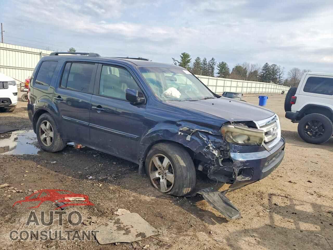 HONDA PILOT 2011 - 5FNYF4H59BB103429