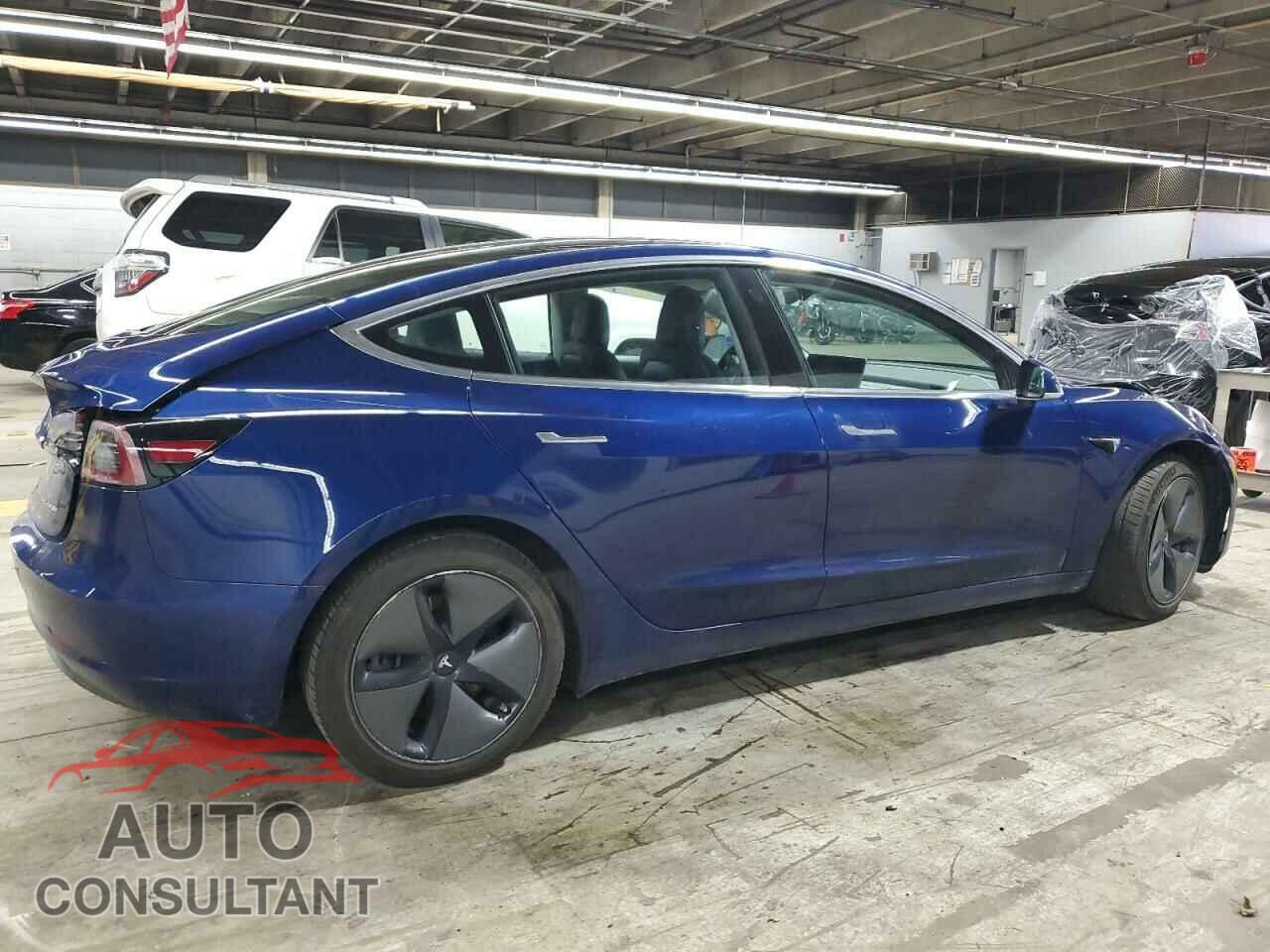 TESLA MODEL 3 2018 - 5YJ3E1EB8JF093562
