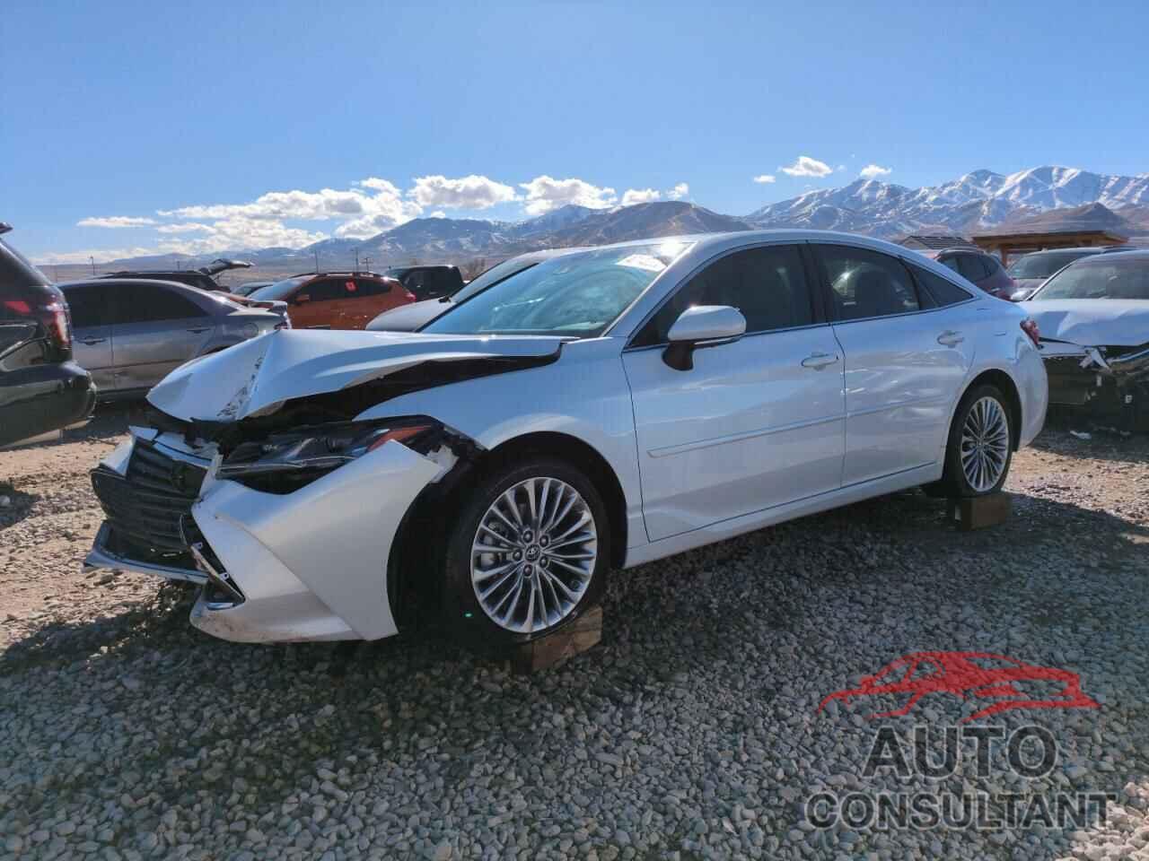 TOYOTA AVALON 2019 - 4T1BZ1FB1KU033562