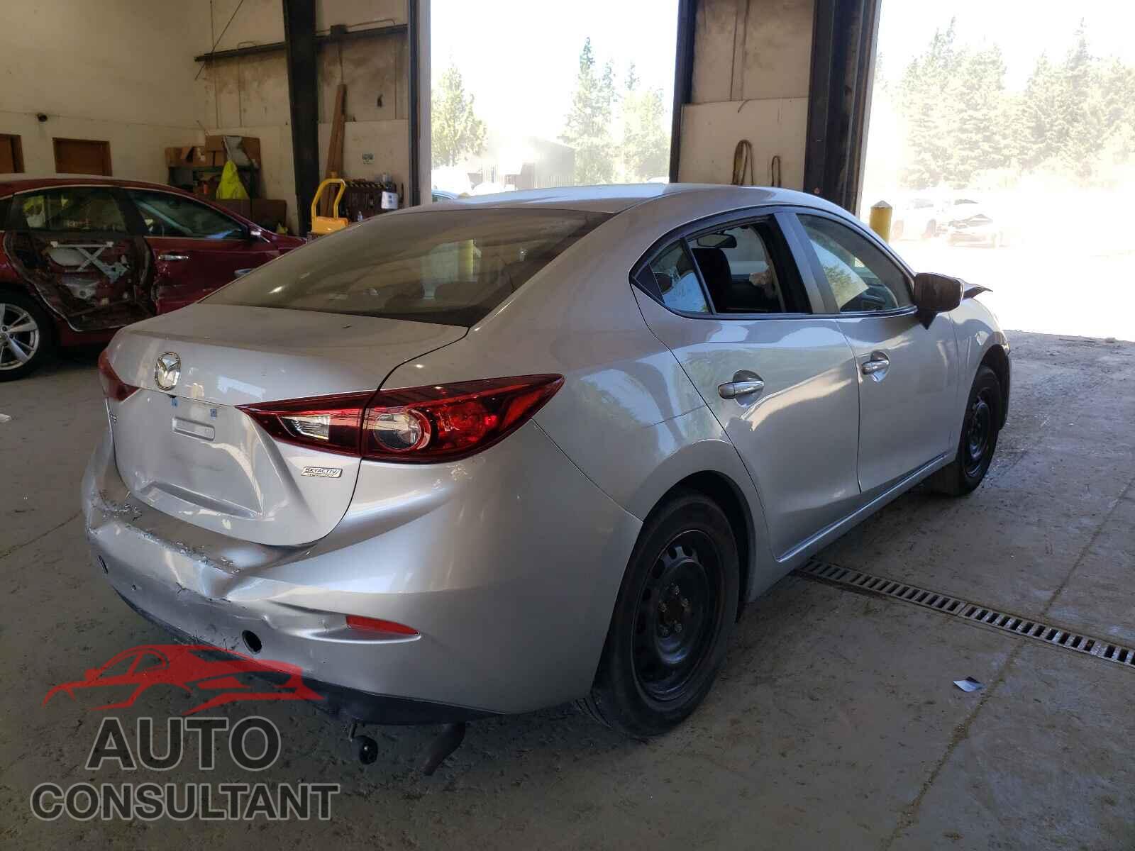 MAZDA 3 2017 - 3MZBN1U76HM100276