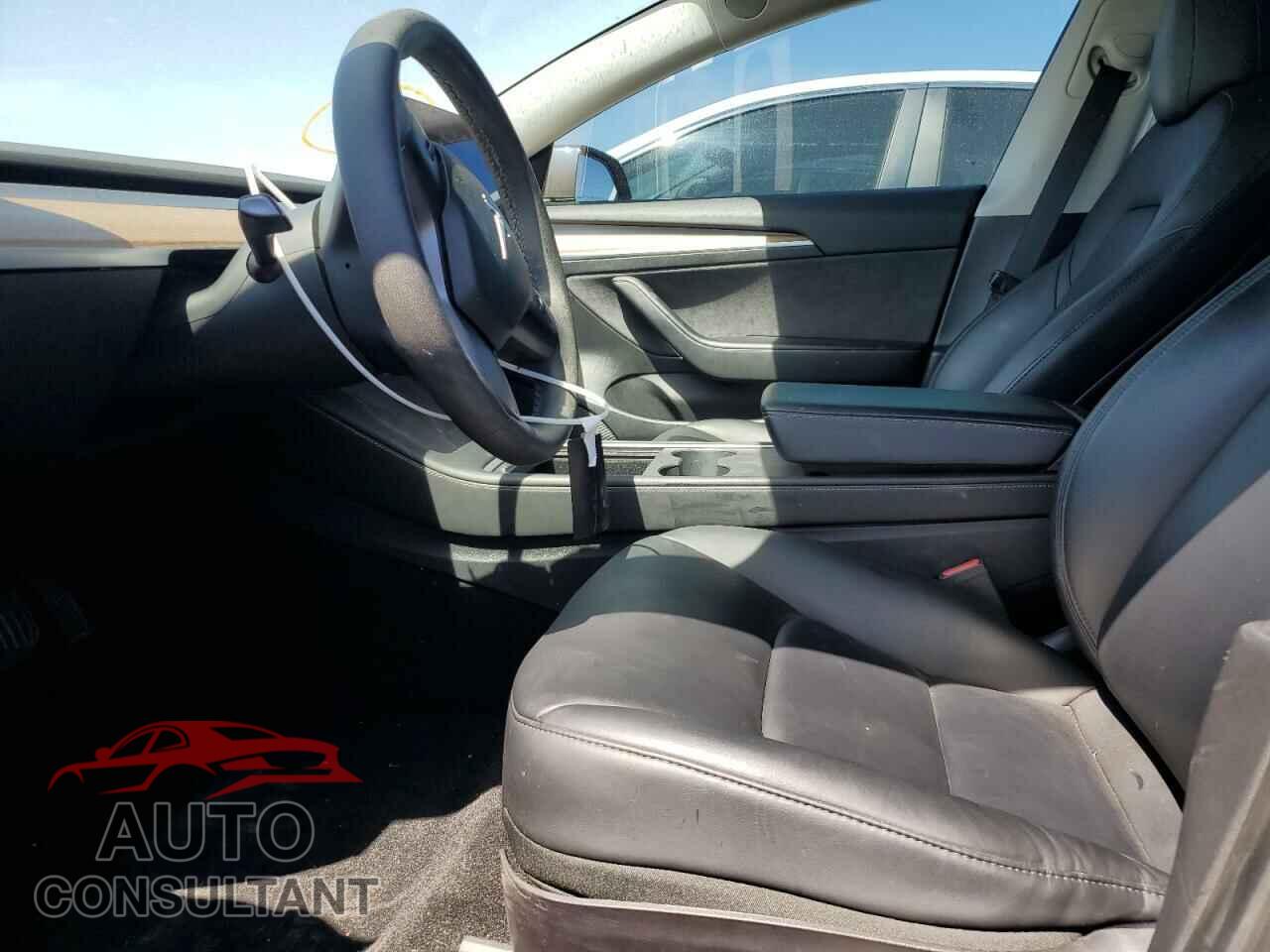 TESLA MODEL 3 2021 - 5YJ3E1EA1MF996003