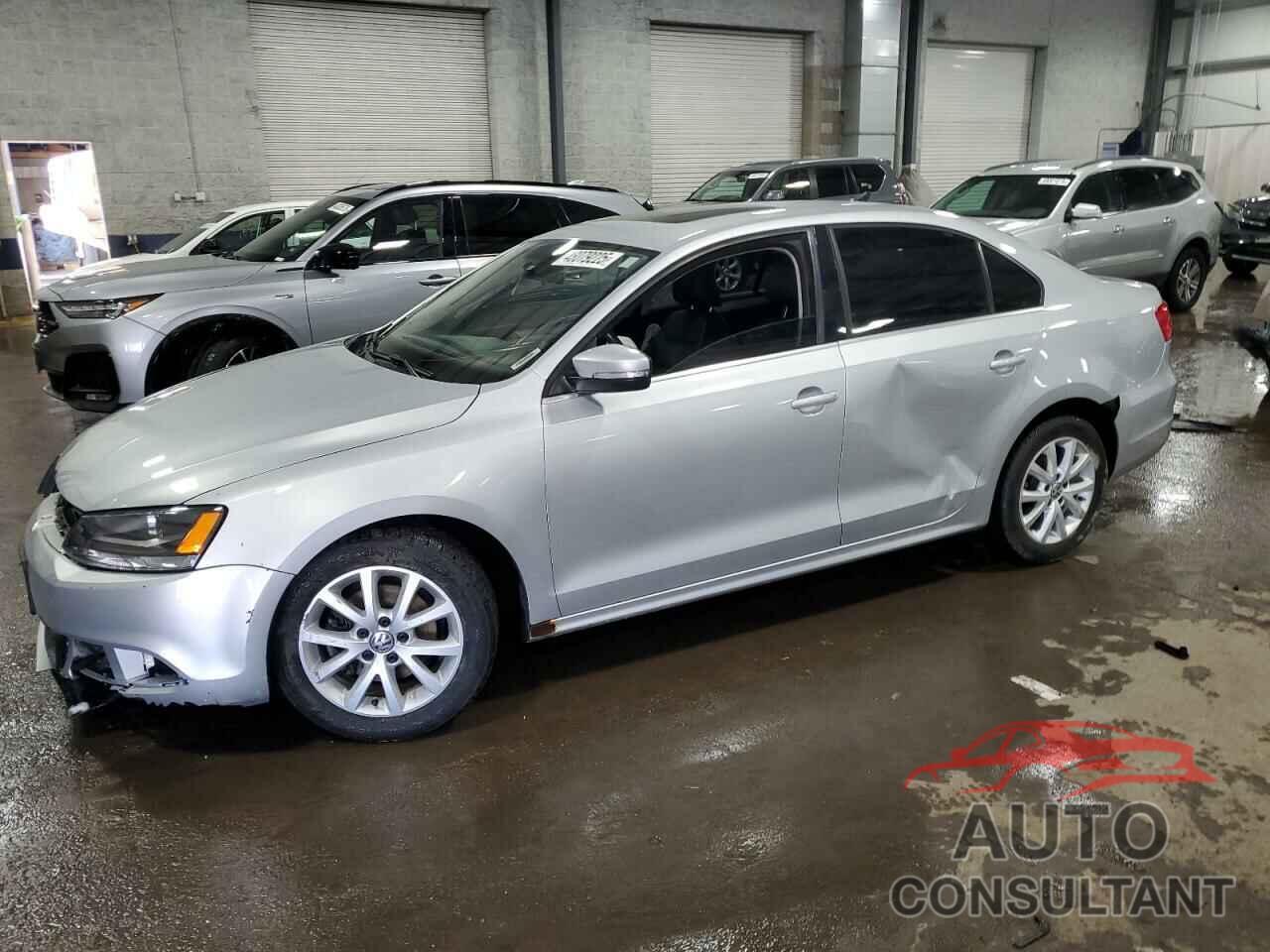 VOLKSWAGEN JETTA 2013 - 3VWDX7AJ5DM373841