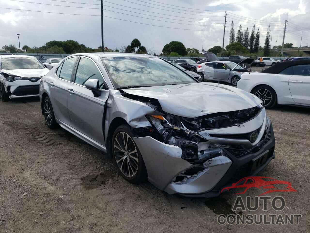 TOYOTA CAMRY 2019 - 4T1B11HK2KU295854