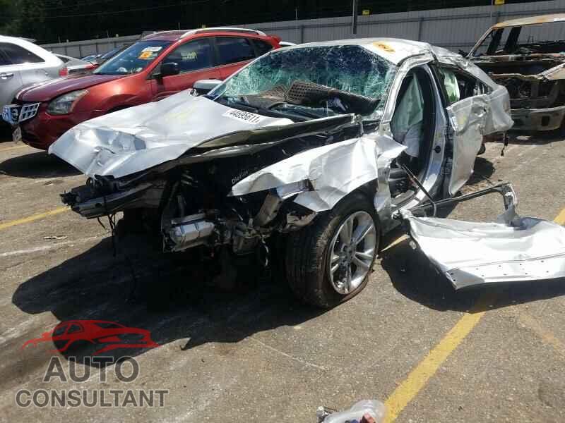 FORD TAURUS 2018 - 1FAHP2E87JG115086