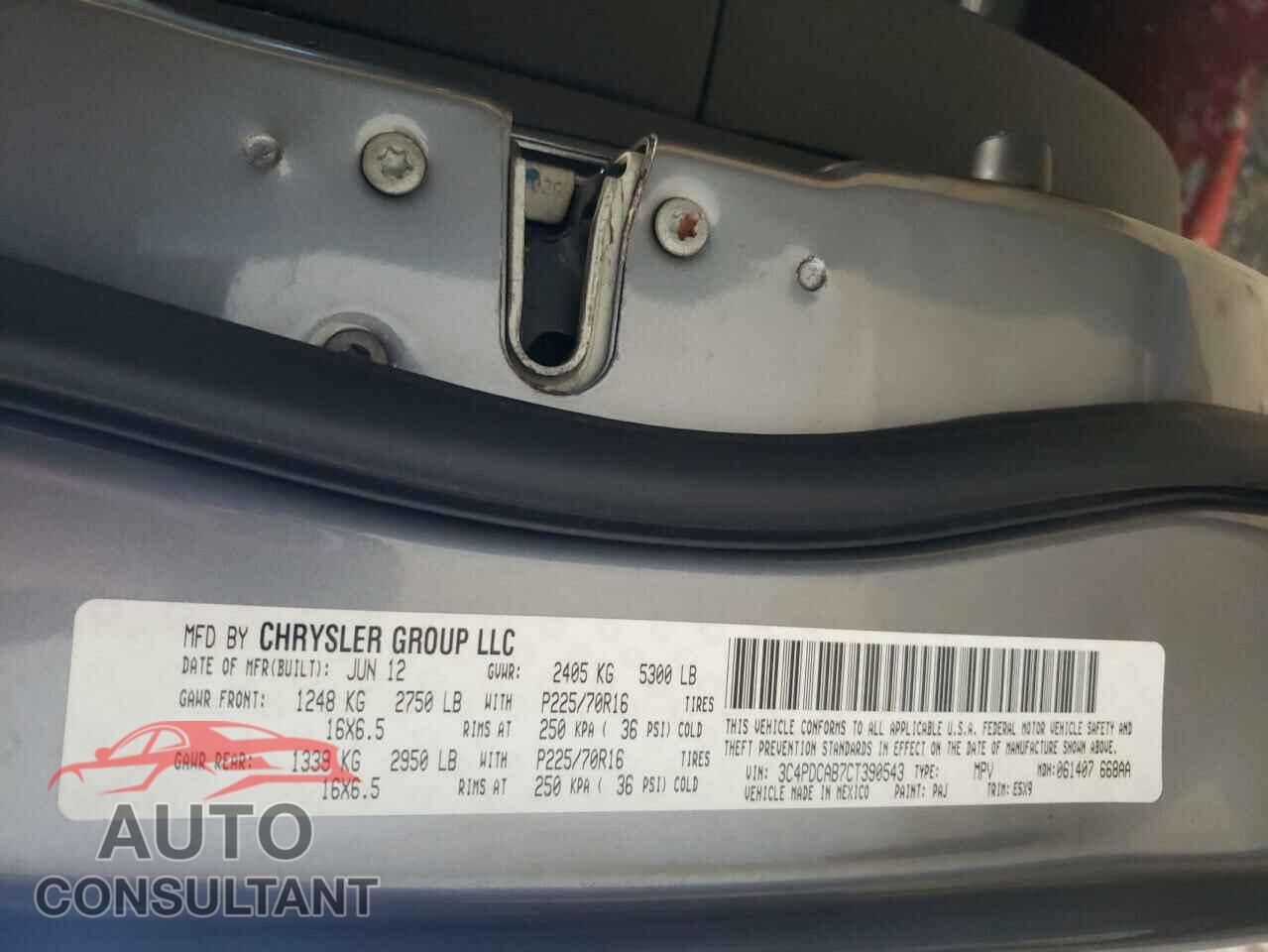 DODGE JOURNEY 2012 - 3C4PDCAB7CT390543