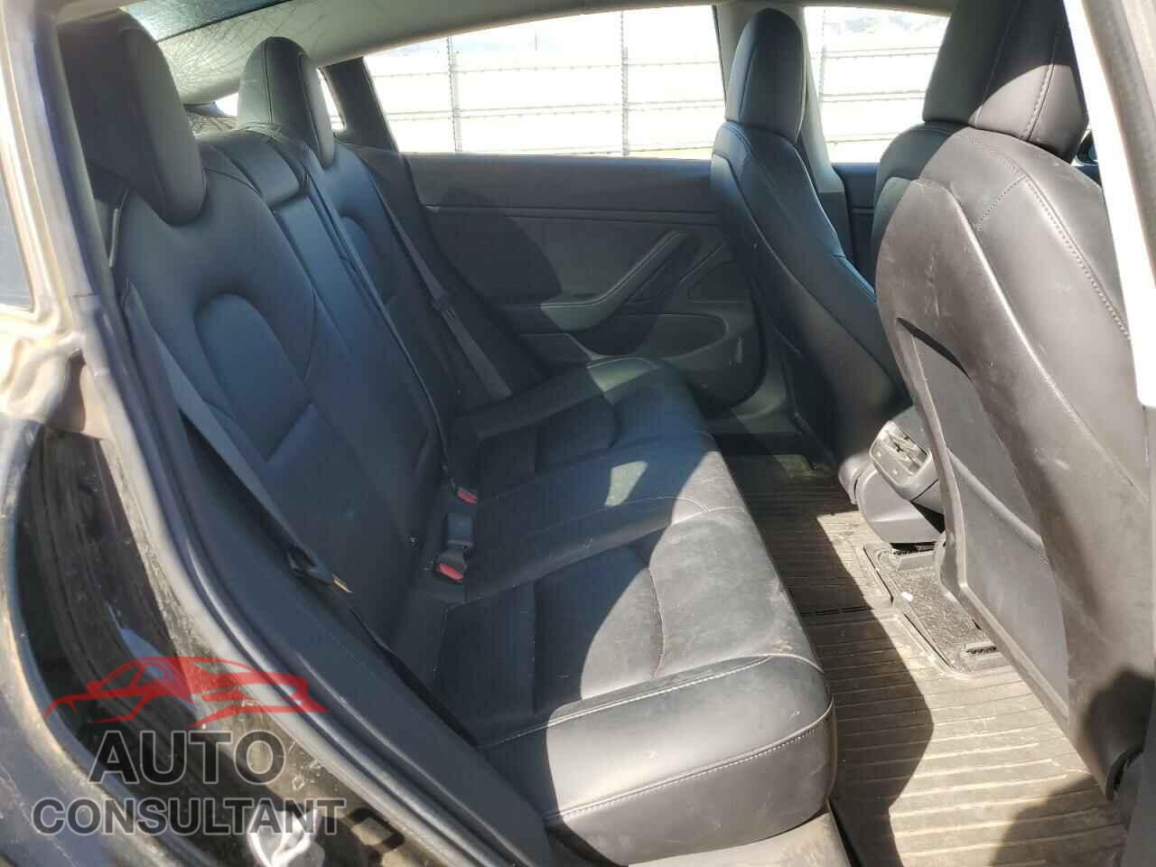 TESLA MODEL 3 2018 - 5YJ3E1EB9JF112507