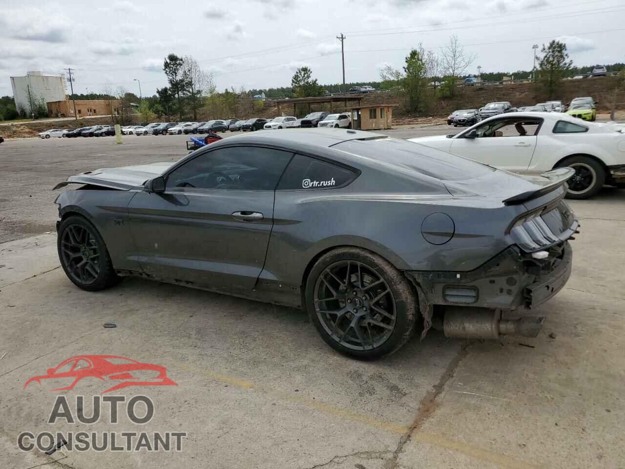 FORD MUSTANG 2017 - 1FA6P8CF6H5289846