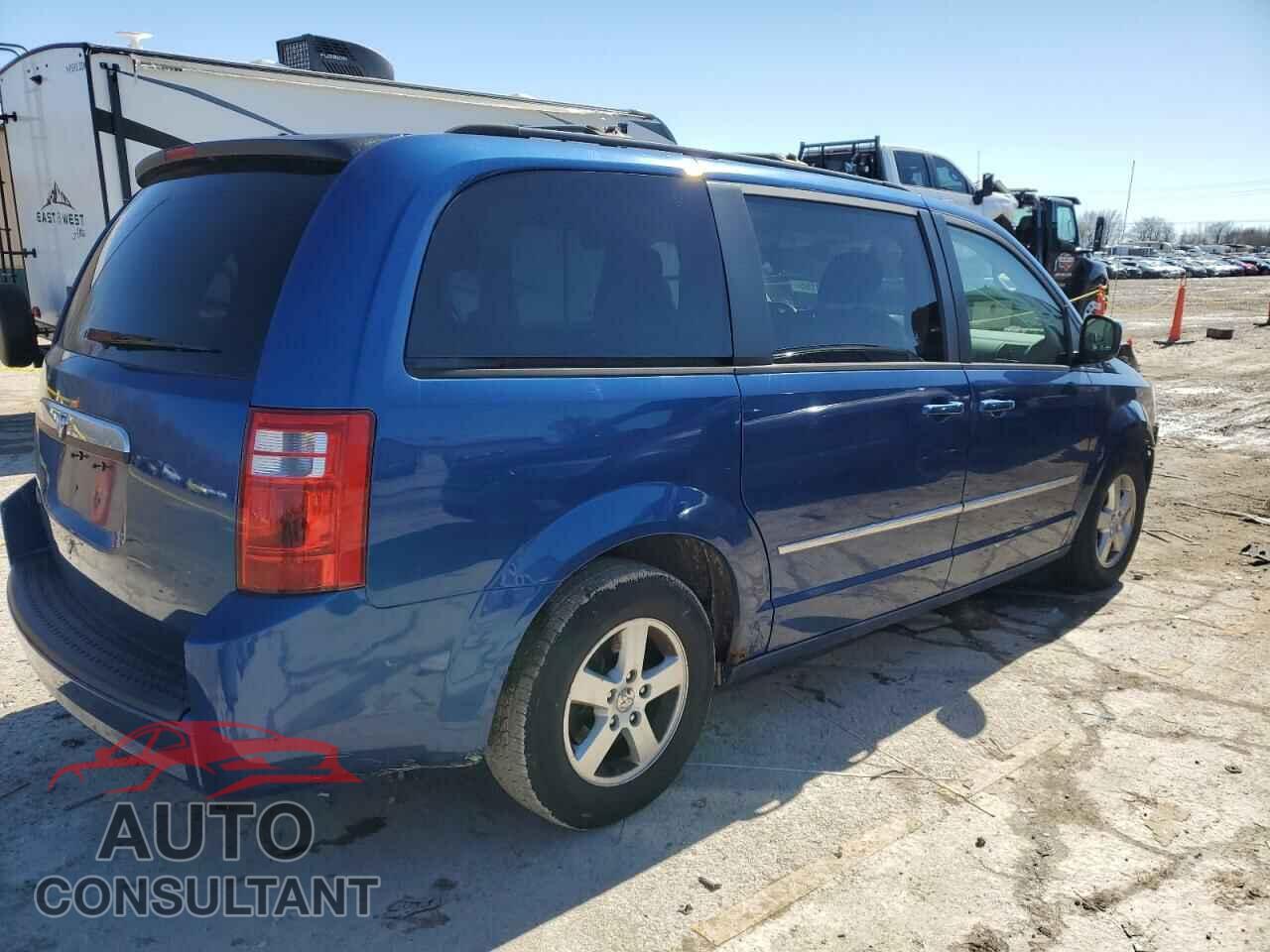 DODGE CARAVAN 2010 - 2D4RN5D19AR135108