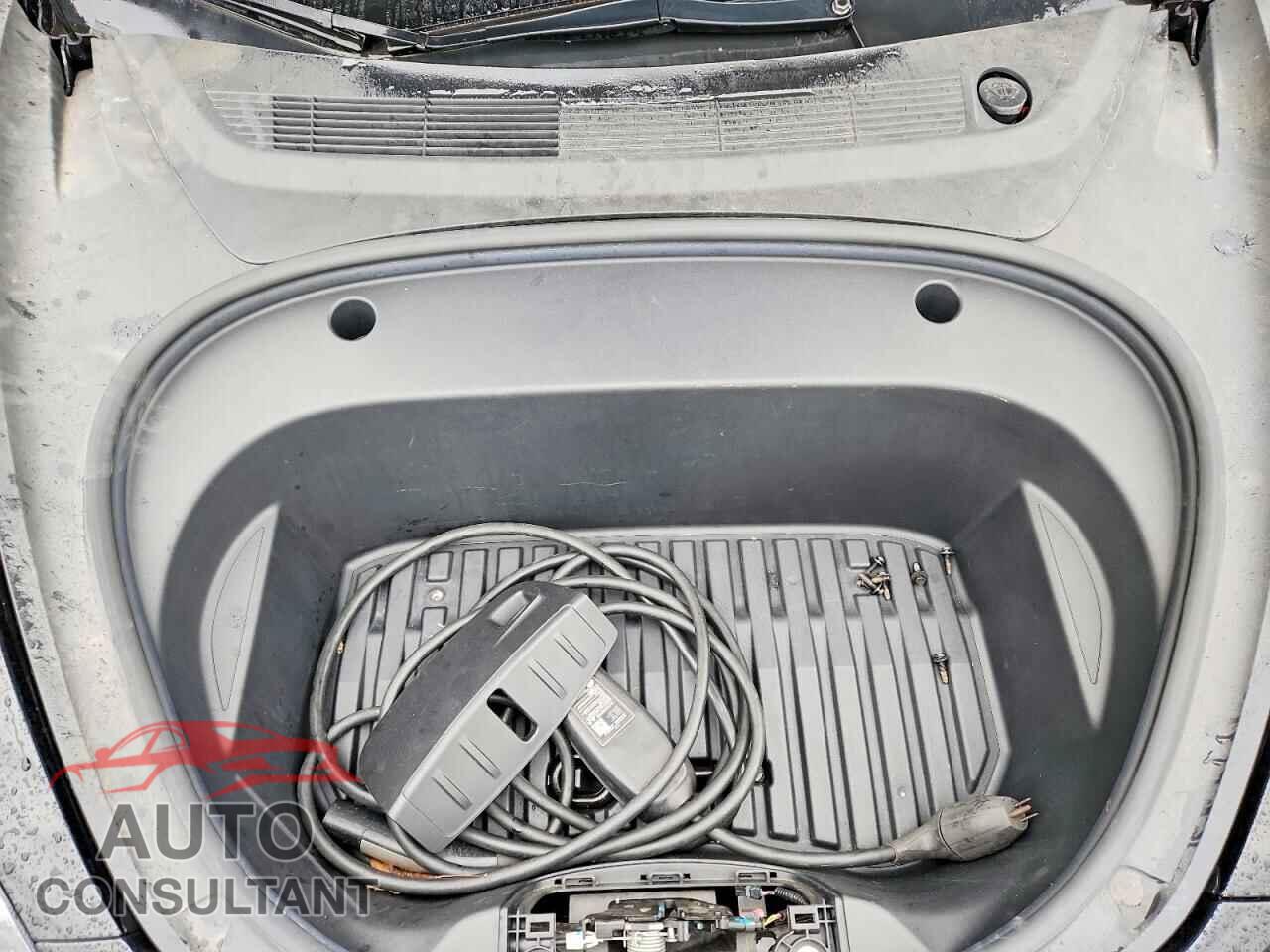 TESLA MODEL 3 2022 - 5YJ3E1EB7NF145351