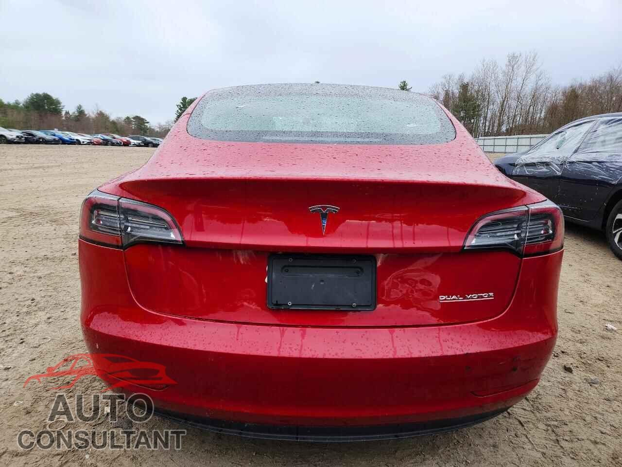 TESLA MODEL 3 2020 - 5YJ3E1EC3LF586464