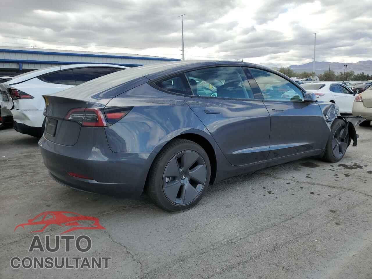 TESLA MODEL 3 2023 - 5YJ3E1EA9PF482498