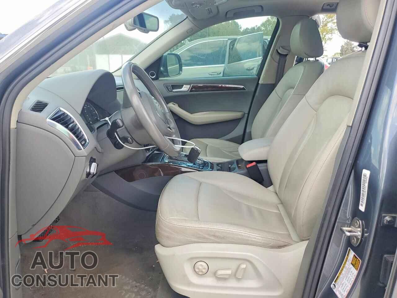 AUDI Q5 2012 - WA1DKAFP7CA042583