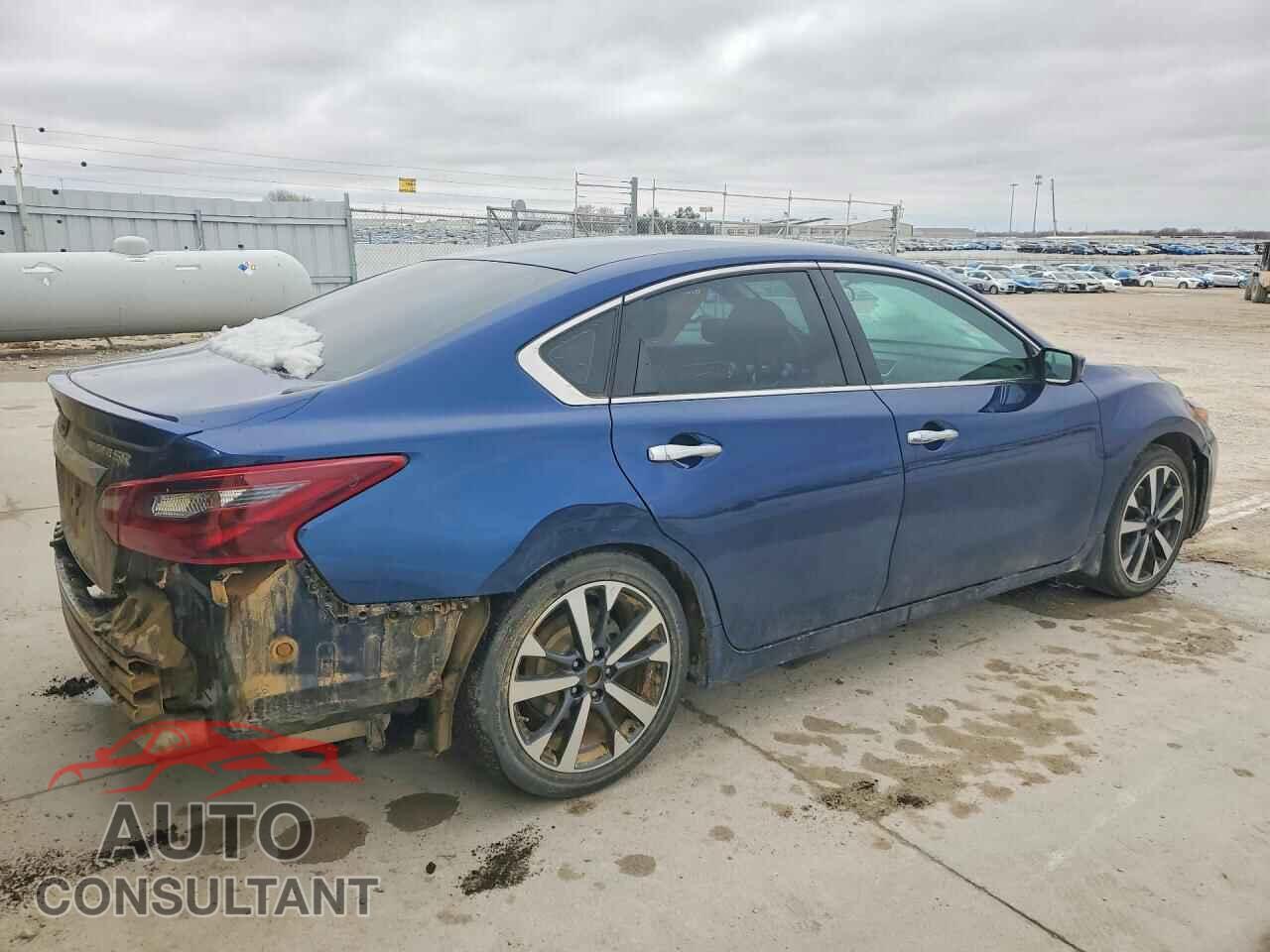 NISSAN ALTIMA 2017 - 1N4AL3AP1HC260092