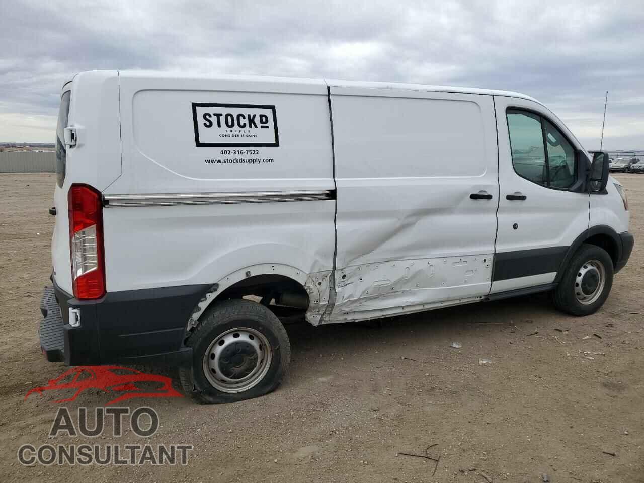 FORD TRANSIT 2019 - 1FTYR1YM3KKA34592