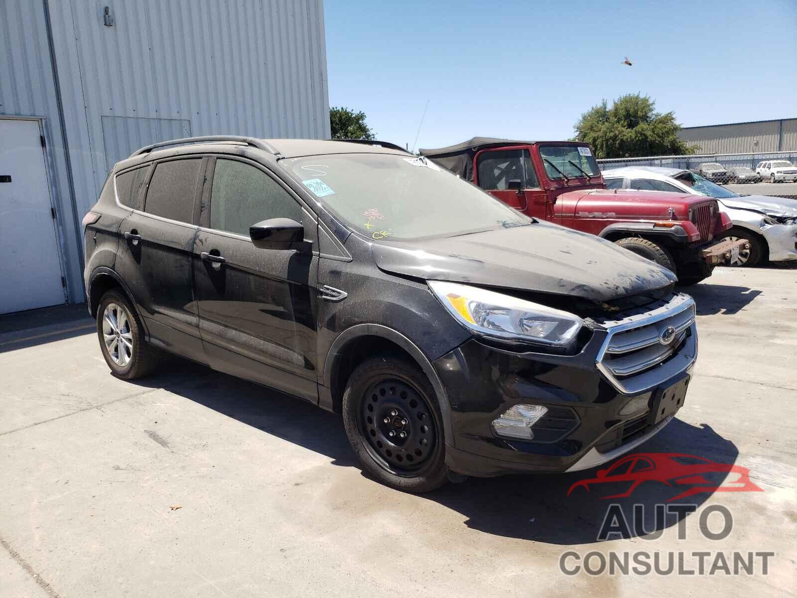 FORD ESCAPE 2018 - 1FMCU0GD1JUB84204