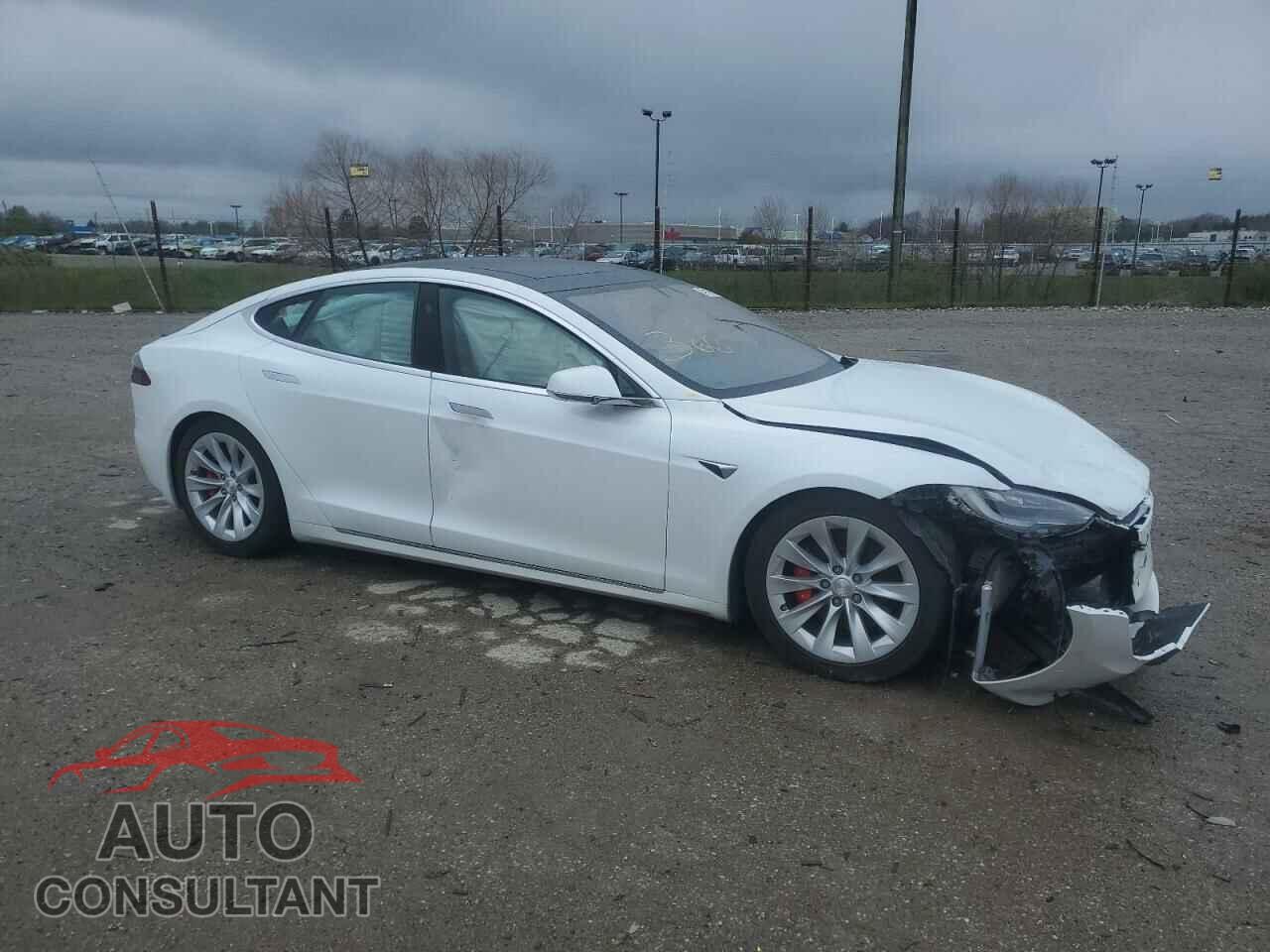 TESLA MODEL S 2018 - 5YJSA1E48JF273553