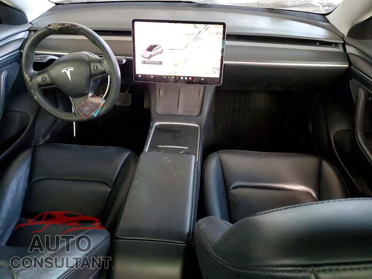 TESLA MODEL 3 2021 - 5YJ3E1EB2MF061016