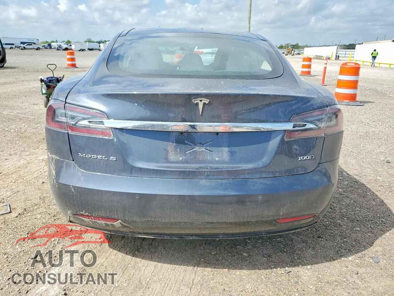 TESLA MODEL S 2019 - 5YJSA1E24KF305589