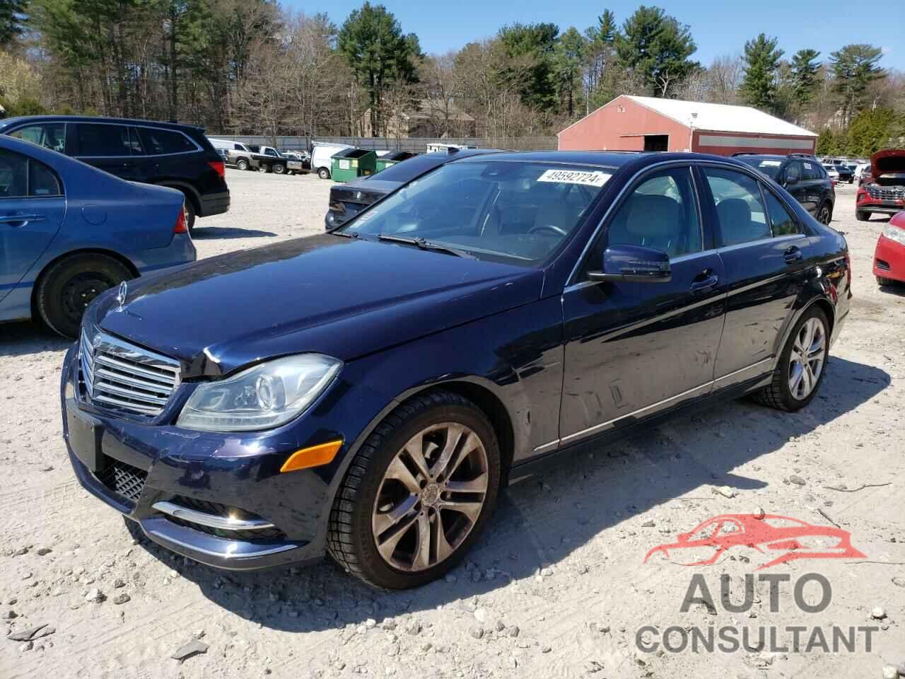 MERCEDES-BENZ C-CLASS 2012 - WDDGF8BBXCR208645