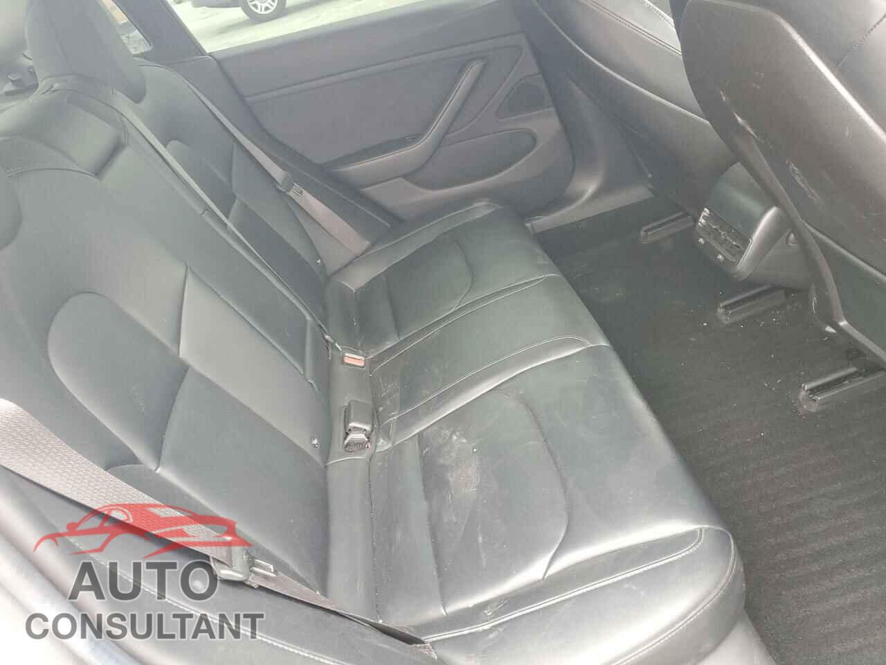 TESLA MODEL 3 2018 - 5YJ3E1EA8JF007870