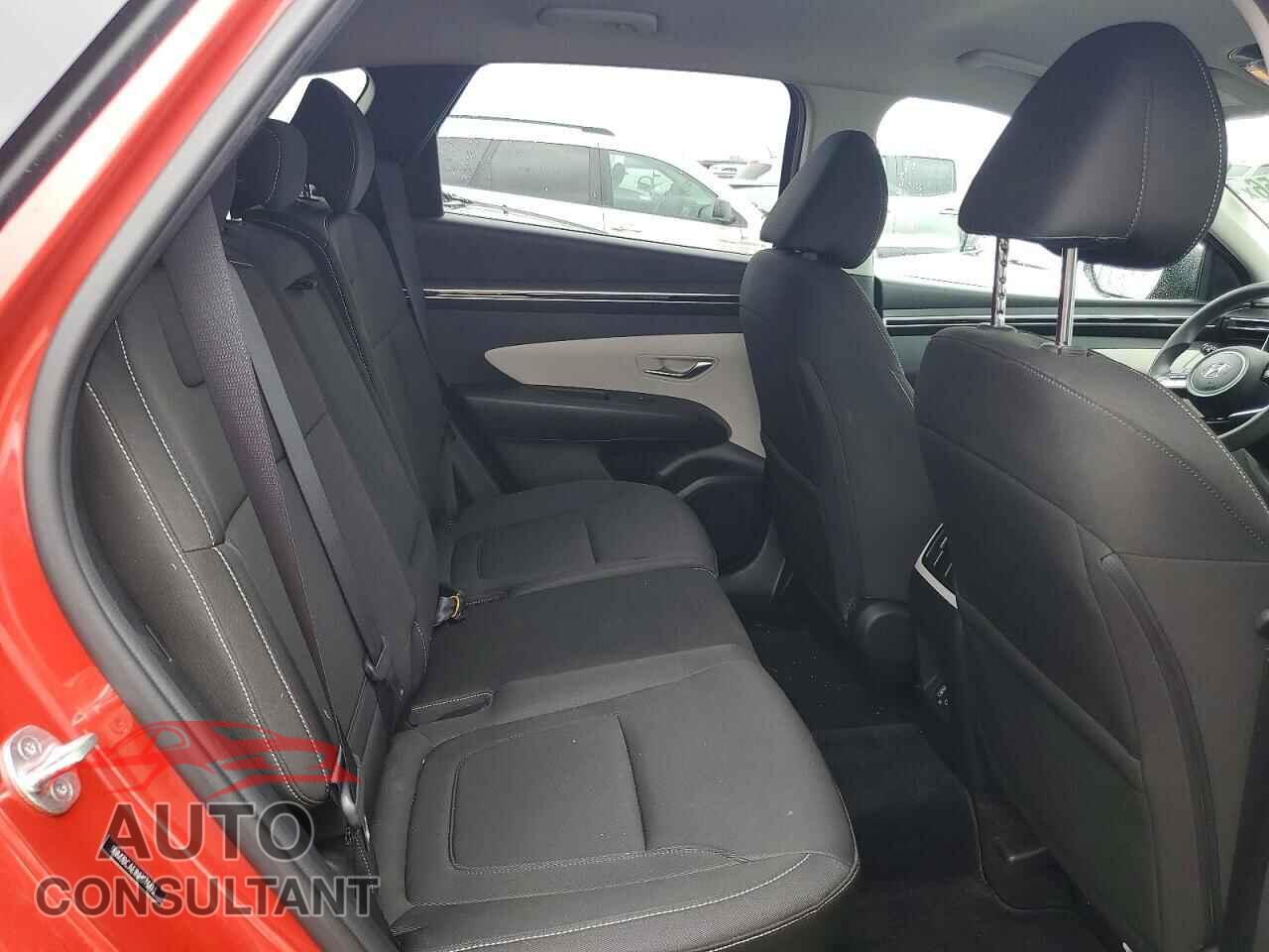 HYUNDAI TUCSON 2022 - 5NMJBCAE1NH043473