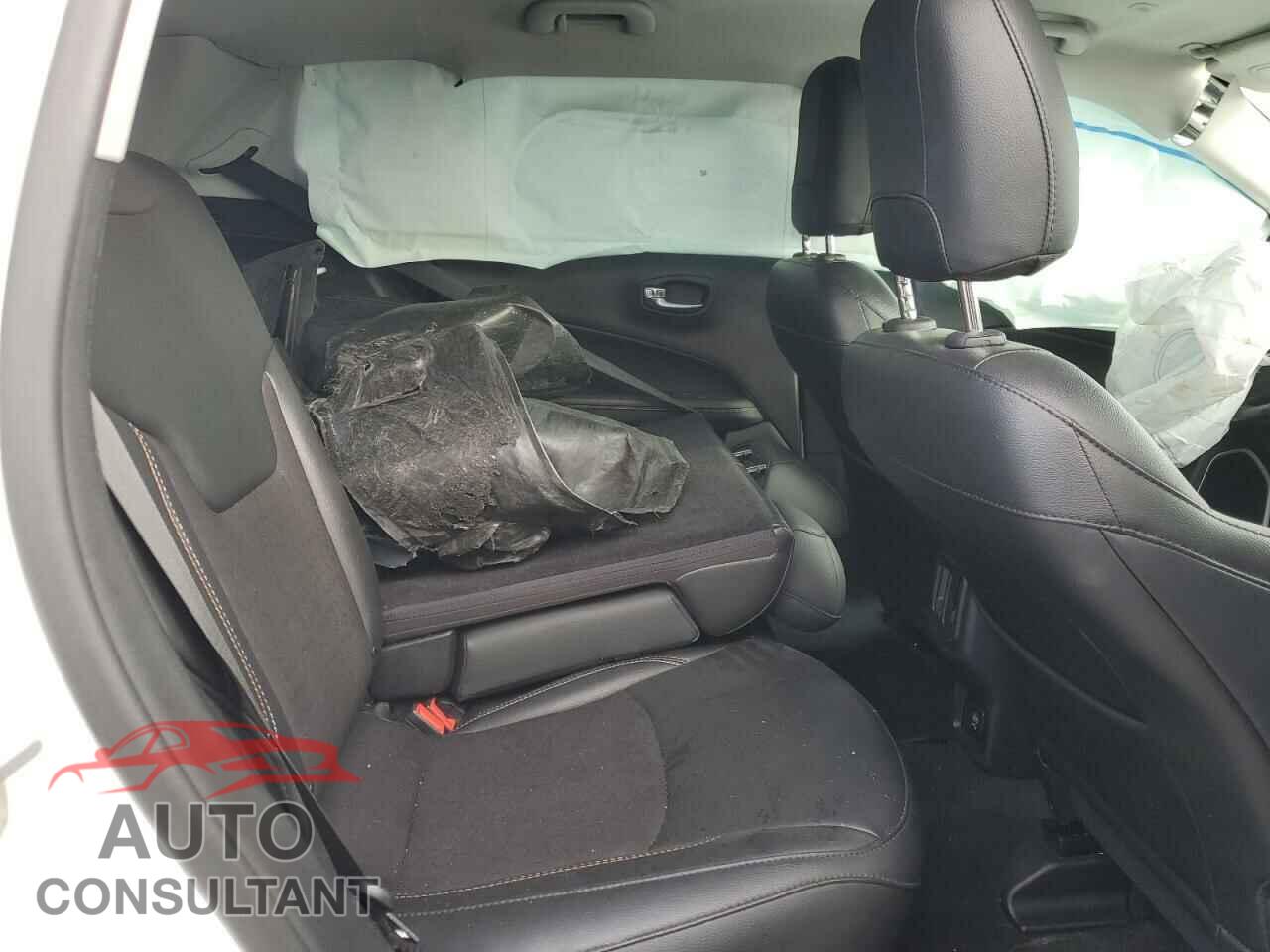 JEEP COMPASS 2020 - 3C4NJDBB0LT158225