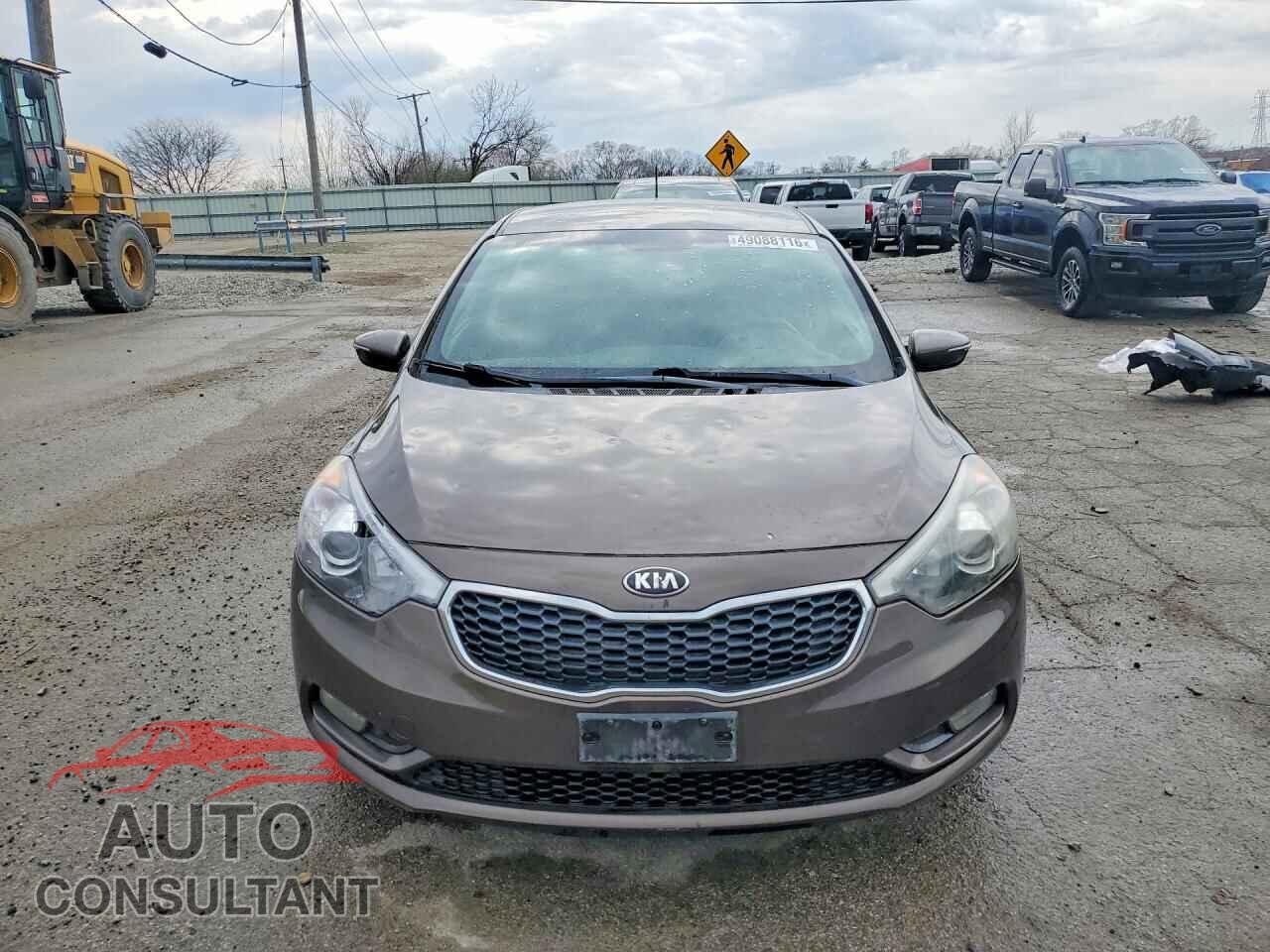 KIA FORTE5 2015 - KNAFX5A85F5311035