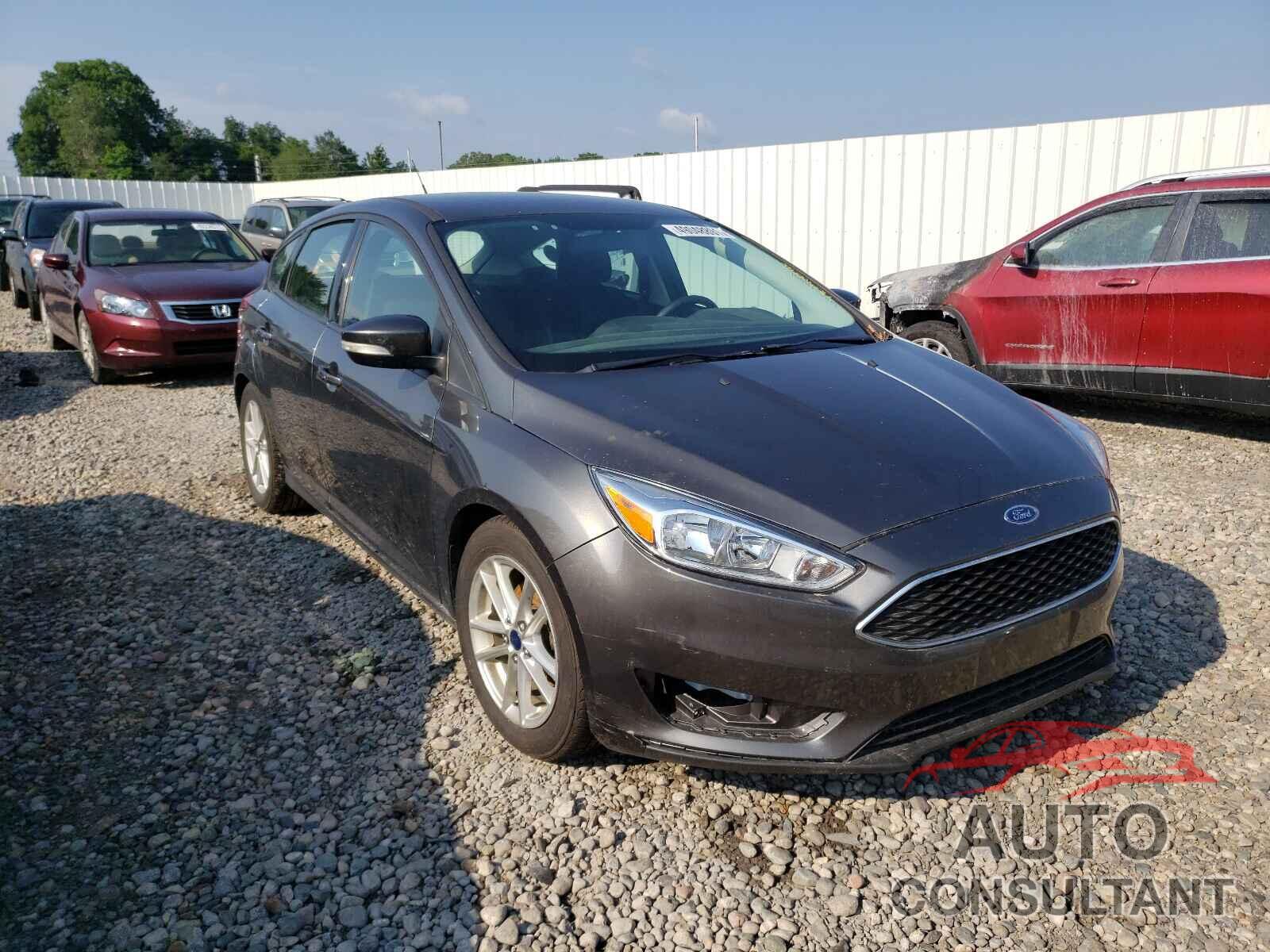 FORD FOCUS 2016 - 1FADP3K29GL270520