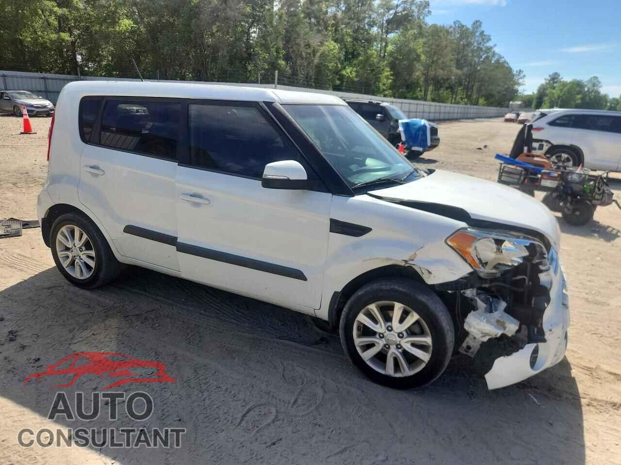 KIA SOUL 2012 - KNDJT2A68C7471237